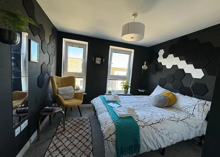 Private Cozy & Stylish Room In A Shared Flat In Edinburgh